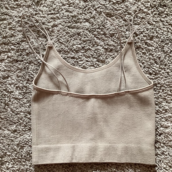 NWOT Aritzia Sunday Best SinchSeamless Cami Tank - Picture 6 of 9